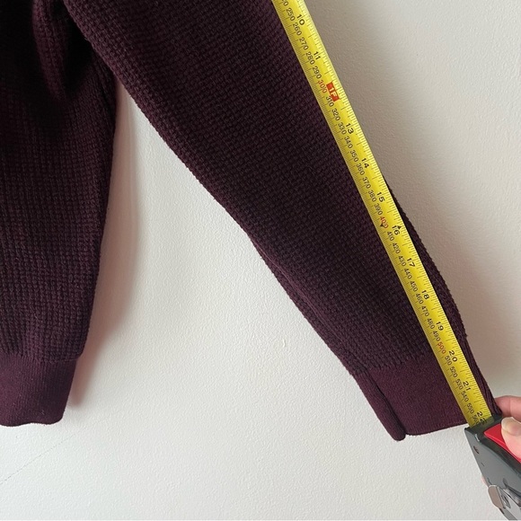 Karbon waffle knit burgundy long sleeve crew neck sweatshirt women’s large - Picture 8 of 10